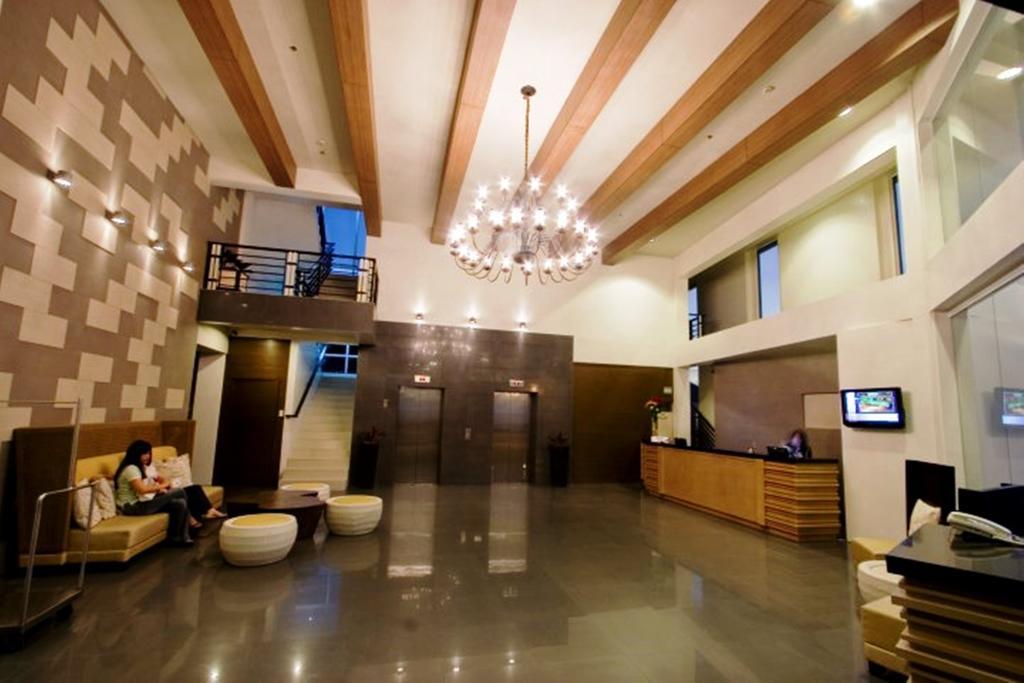 แอล ฟิชเชอร์ โฮเต็ล Hotel บาโคลอด ภายนอก รูปภาพ