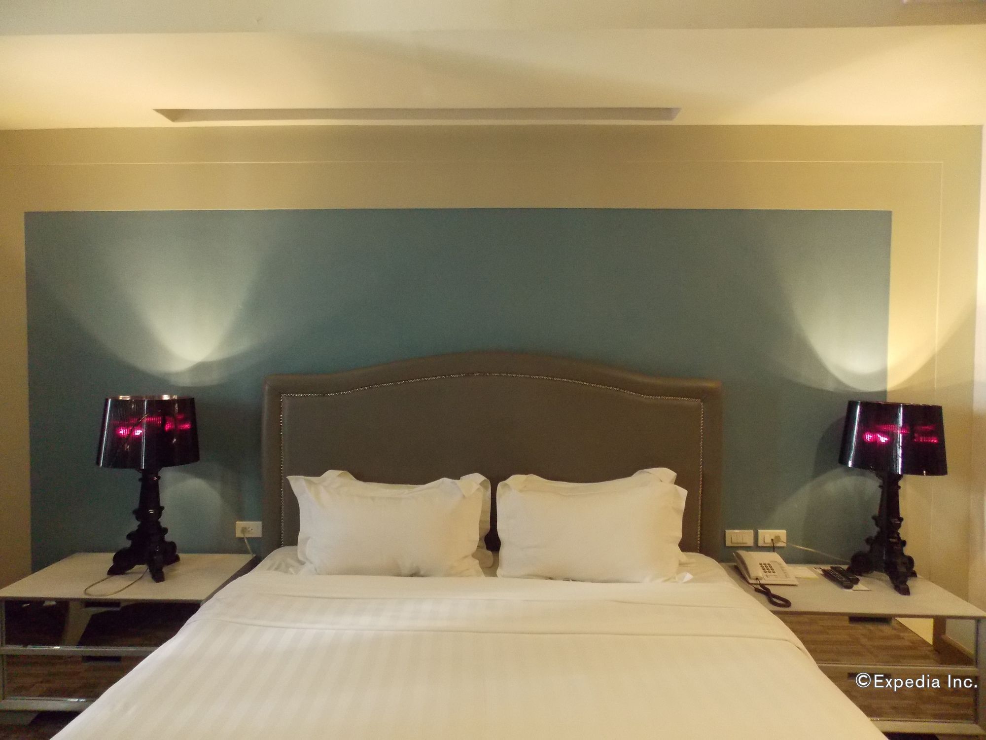 แอล ฟิชเชอร์ โฮเต็ล Hotel บาโคลอด ภายนอก รูปภาพ