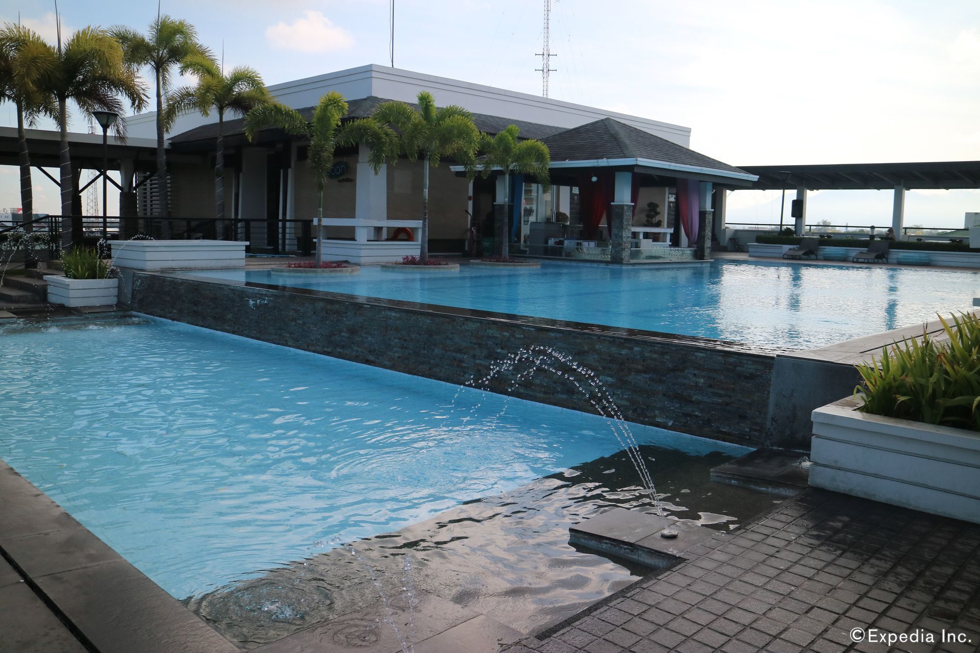 แอล ฟิชเชอร์ โฮเต็ล Hotel บาโคลอด ภายนอก รูปภาพ