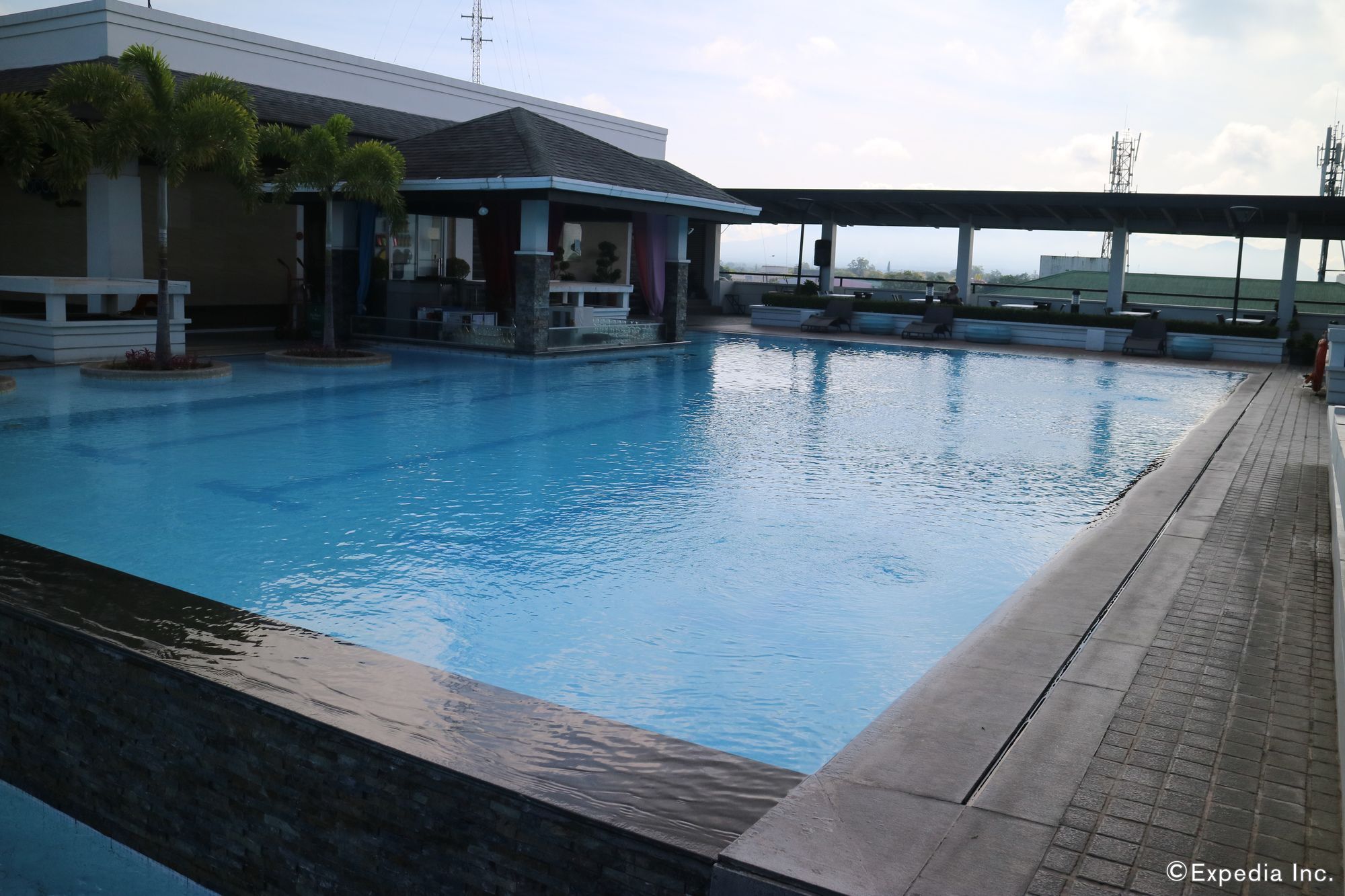 แอล ฟิชเชอร์ โฮเต็ล Hotel บาโคลอด ภายนอก รูปภาพ